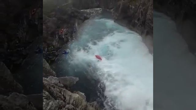 Хабаровские экстремалы покорили водопады Норвегии