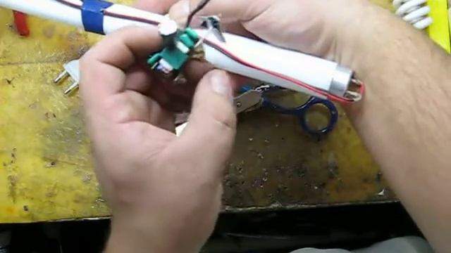 Если сгорела ЭПРА. Поломался аквариумный светильник? Как отремонтировать самым бюджетным способом! смотреть онлайн