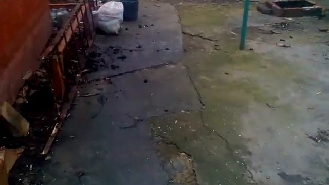 Уборка двора. смотреть онлайн