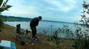 Рыбалка с фидером на Рузском водохранилище с ночевкой. Подлещики в прилове.