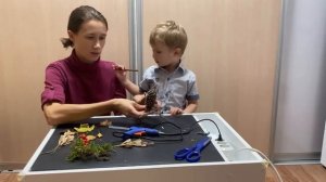 Сова из шишки и природных материалов. Поделки с детьми. Осенняя поделка.