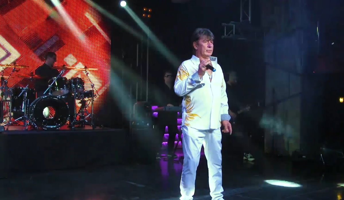 Кузьминов песни. Кузьминов песни. Кузьминов песни. Кузьминов песни. Кузьминов певец.