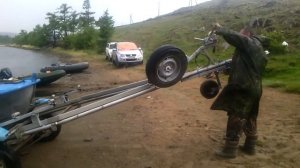 Загрузка Казанки на прицеп