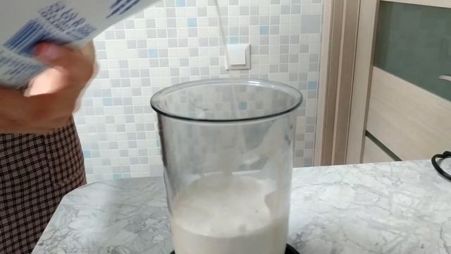 МОЛОЧНЫЙ БАНАНОВЫЙ КОКТЕЙЛЬ , Простые Рецепты