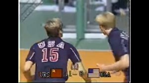 Karch Kiraly Shows Why He’s The Volleyball ? By Bouncing A Ball Against Soviet Russia