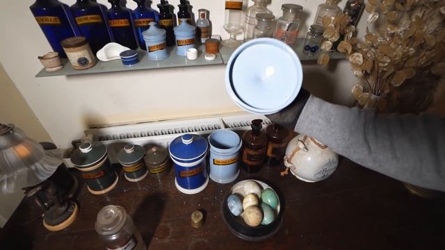 Millions Left Behind! ~ Abandoned Victorian Castle of the English Wellington Family смотреть онлайн