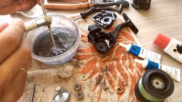 ТО КАТУШКИ для ФИДЕРНОЙ ЛОВЛИ. Техническое обслуживание КАТУШЕК. КАК СМАЗАТЬ КАТУШКУ! смотреть онлайн