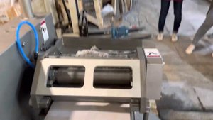 Тест шкуросъемной машины от компании CHAMCO на рыбе минтай. Отлично работает на сельдь, скумбрия