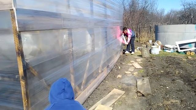 #теплицаизстрейчпленки. .теплица из стрейч пленки..как закрывать теплицу стрейч пленкой