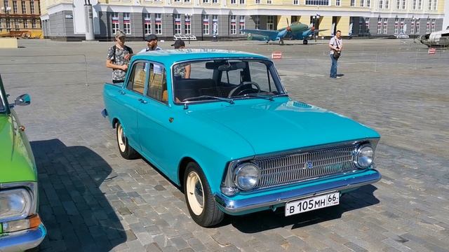 Автомобили Москвич на выставке Ретроавто в Верхней Пышме