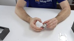 AMD Ryzen 9 7950X3D unboxing & installing