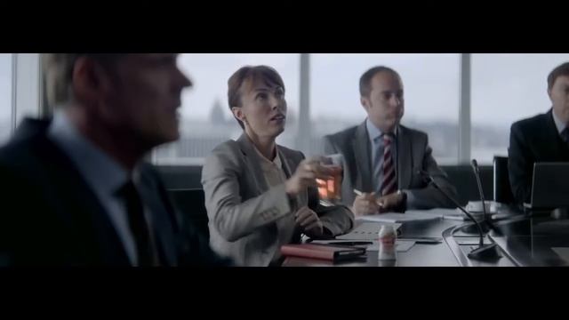 Pub OUIZ "Vous voulez voir ma chatte" ? смотреть онлайн