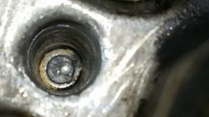 Спринтер сломался болт+экстрактор в нём крепление форсунки четвёртого цилиндра высвер