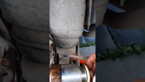 дискавери 3 2.7 замена задних плавающих саленблоков