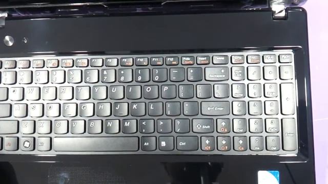 lenovo G580 sparkling black video review hands on in HD 59324027 59324061 59349730 смотреть онлайн