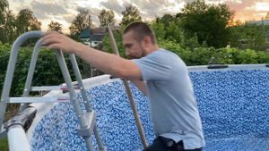 Выдержала ли площадка бассейн? 16 ТОНН! Бассейн 457x122