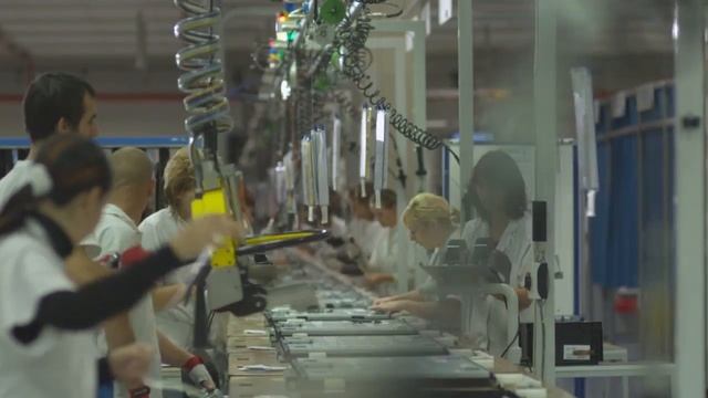 Сборка телевизоров Philips/assembly TV Philips смотреть онлайн