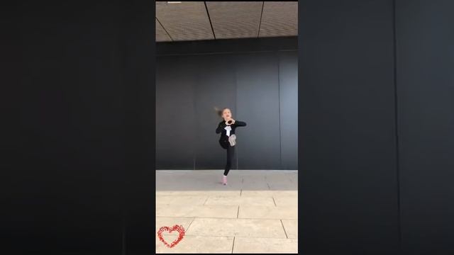 Танец Алексы Мостовой