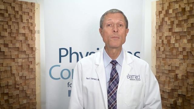 ЗАЧЕМ НУЖЕН ВИТАМИН B12 И КАК ЕГО ПОЛУЧИТЬ? ДОКТОР НИЛ БАРНАРД смотреть онлайн