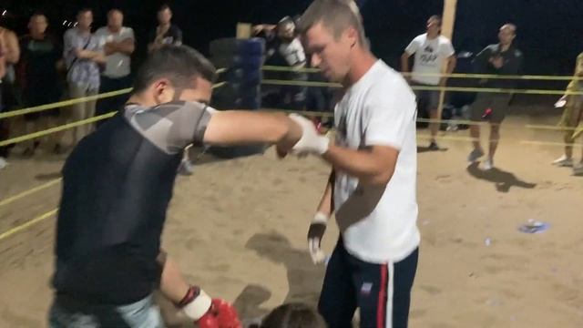 ММА против Кикбоксинга