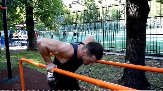 Можно ли накачаться на турнике и брусьях? смотреть онлайн