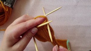 Двойные простые варежки спицами. Видеоурок