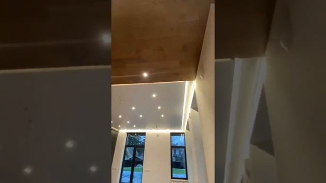 Монтаж натяжных потолков в 2х этажном доме