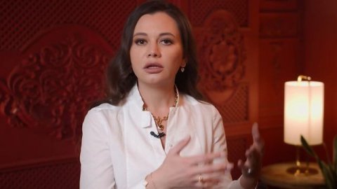 Почему я теперь Ксения Аверс? Ответы на вопросы подписчиков