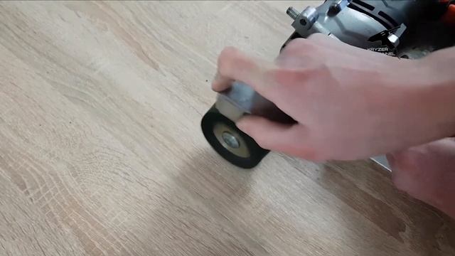 Реставрация очень ржавого молотка / Restoration of a very rusty hammer смотреть онлайн