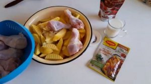 Запечённые куриное ножки с картошкой в духовке