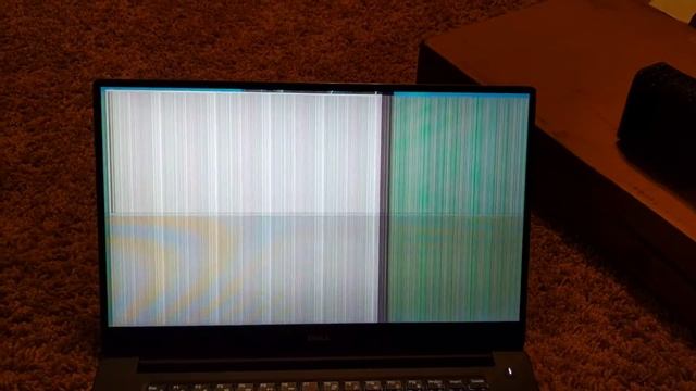 Dell XPS 9550 Display issues смотреть онлайн