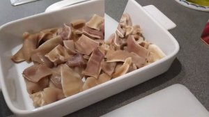 Свиные уши с картофелем