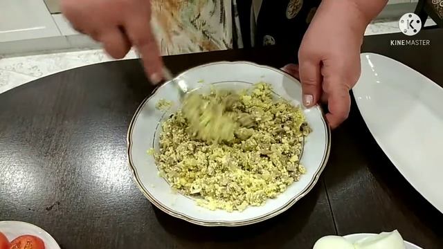 Яйца фаршированные. Рецепт СССР.
