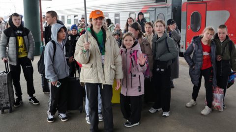 Страшное уже позади: детей из Белгородской области привезли в Петербург