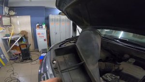 Ошибки установки автозвука 1. Крепление предохранителя
