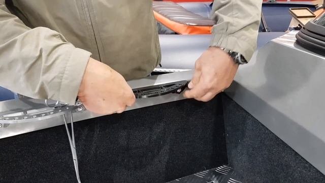Универсальный держатель для приманок