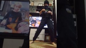 учимся делать танец спикер менов