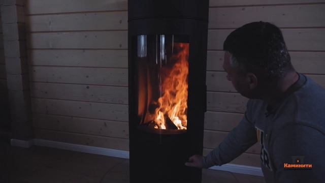 Обзор печь-камина Kratki ANTARES в доме со вторым светом. Печь, высотой с человека! смотреть онлайн