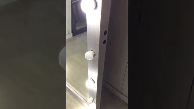 Гримерное зеркало из натурального дерева с подсветкой 180х80 смотреть онлайн