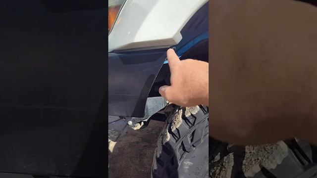 Toyota tacoma fiberglass fenders, fitting 35s, inner fenders and bumper modification. смотреть онлайн