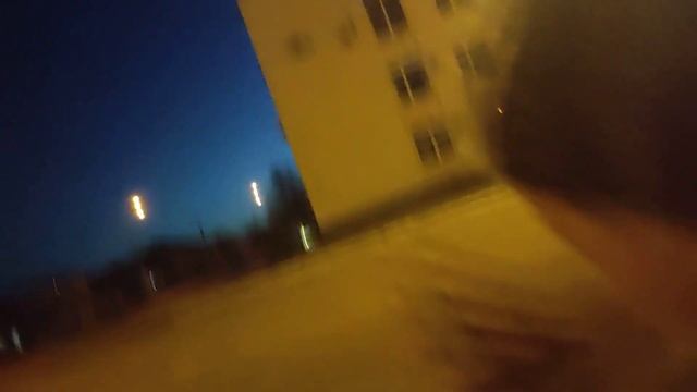 Девушка!! СТОЙТЕ!!!!! смотреть онлайн