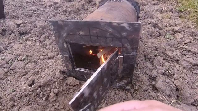 Как сделать печь своими руками \ Печь для лесной избы из водопроводной трубы