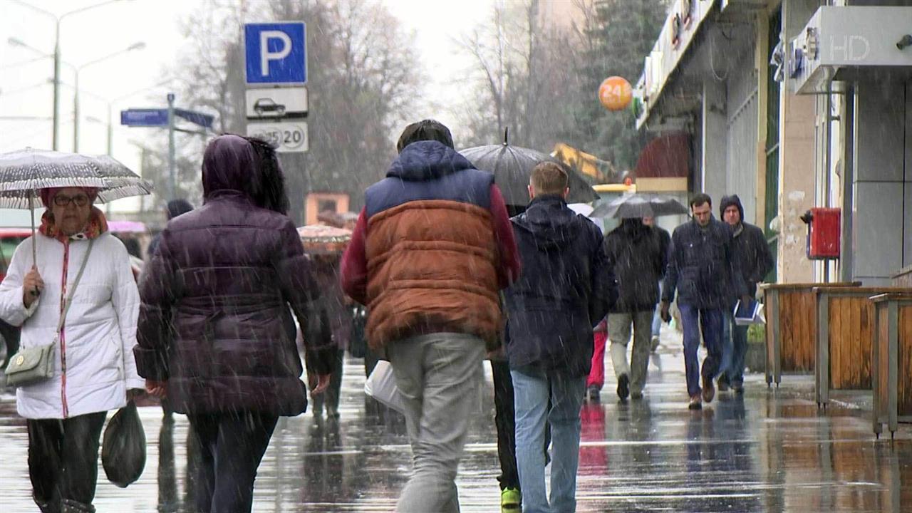 В Волгограде - сильный ветер. В столичном регионе - аномально низкое атмосферное давление