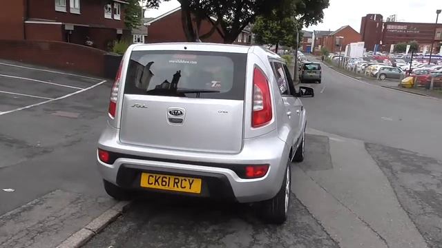 Kia SOUL 1.6 CRDi 2 5dr Auto U16371 смотреть онлайн