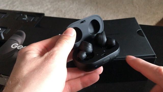 Обзор беспроводных наушников Samsung Gear IconX смотреть онлайн