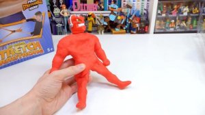 Проверка Stretch Armstrong, Вак-Мэна и Соника на тягучесть
