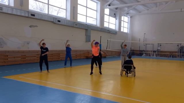 Нам ли жить в печали.