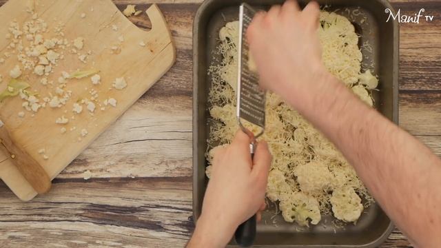 ПАЛЬЧИКИ ОБЛИЖЕШЬ - ЦВЕТНАЯ КАПУСТА В ДУХОВКЕ С СЫРОМ ЧЕДДЕР / Едим дома - простой рецепт Маниф ТВ смотреть онлайн