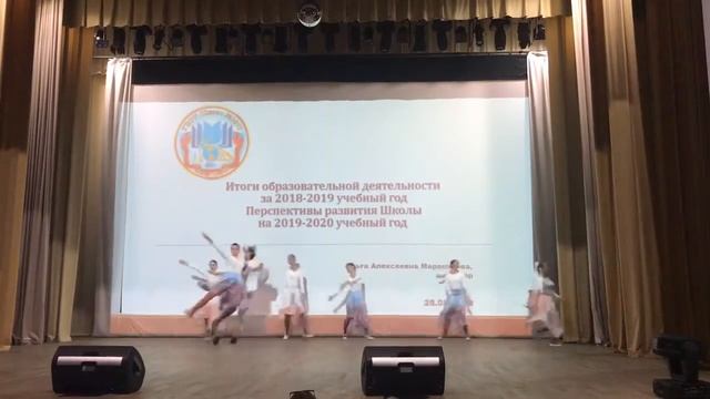 Хореографический ансамбль "Планета детства" Эстрадный танец "Лестница к небесам" 9-11 класс