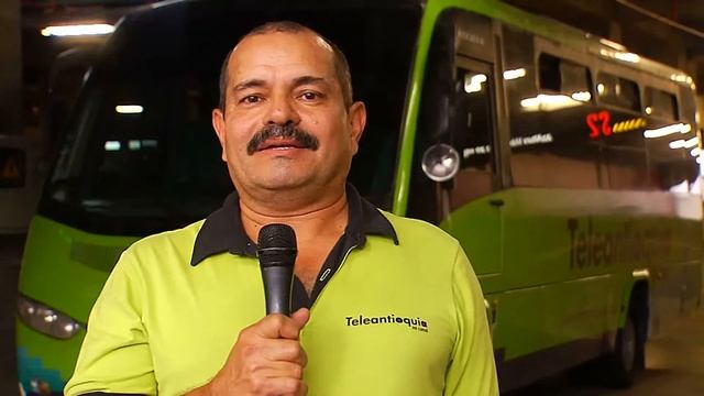 Saludo y felicitación Las Tres Gracias por sus 15 años смотреть онлайн